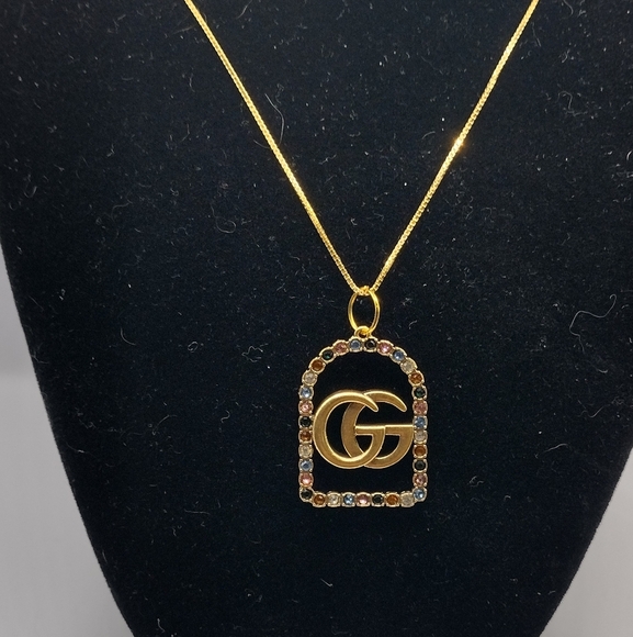AUTHENTIC GUCCI CHARM bronzy GOLD metal, 32mmX22mm w/.925 Chain - Picture 7 of 8